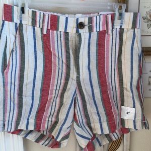 Old Navy Everyday Mid-Rise Shorts, Size 4
